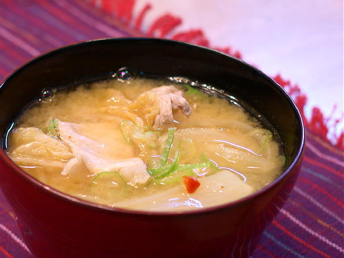 豚肉とキムチのお味噌汁レシピ