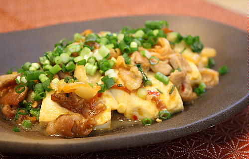 豚肉と豆腐の味噌キムチ炒めレシピ