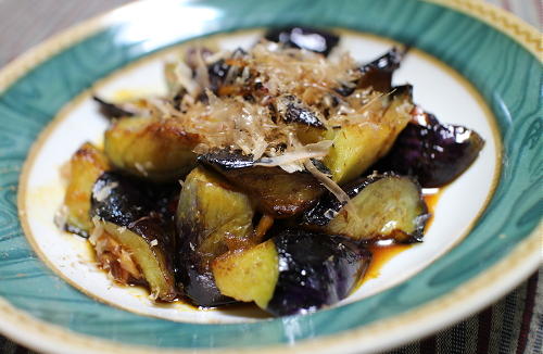 今日のキムチ料理レシピ：揚げ茄子のピリ辛和え