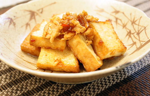 厚揚げと鶏ひき肉の甘辛炒めレシピ