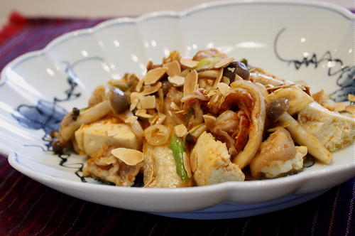 今日のキムチ料理レシピ：豚肉とキムチの甘味噌炒め