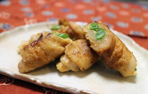 今日のキムチ料理レシピ：えのきといんげんのキムチみその豚肉巻き