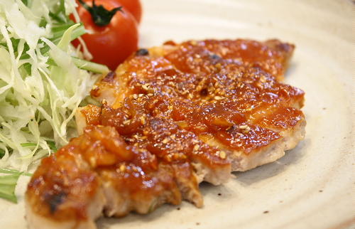 今日のキムチ料理レシピ：豚肉のキムチ味噌焼き