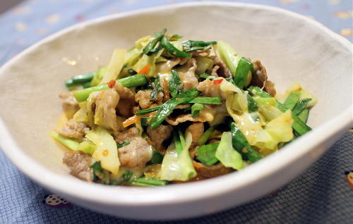 今日のキムチ料理レシピ：豚肉と野菜のキムチみそ炒め