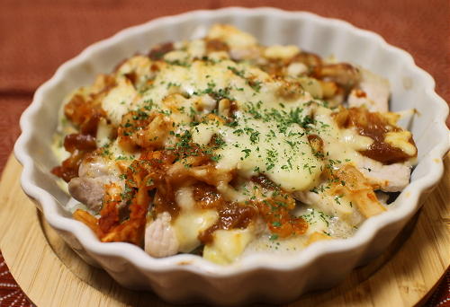 今日のキムチ料理レシピ：豚肉と里芋のキムチ味噌チーズ焼き