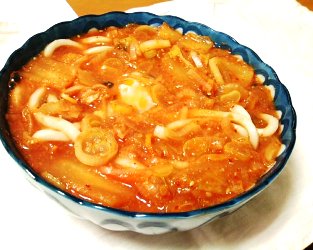 今日のキムチ料理レシピ：トマトジュースで・キムチトマトうどん