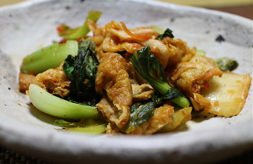 今日のキムチ料理レシピ：青梗菜とキムチの簡単煮