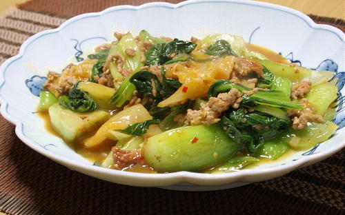 今日のキムチ料理レシピ：青梗菜とキムチのひき肉炒め