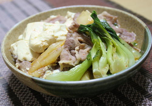 今日のキムチ料理レシピ：キムチ肉豆腐