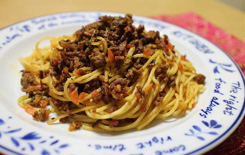 今日のキムチ料理レシピ：キムチひき肉のカレーパスタ