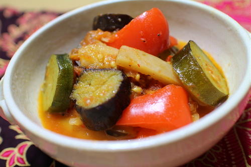 今日のキムチレシピ：夏野菜と大根キムチのラタトゥイユ