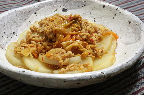 今日のキムチ料理レシピ：大根とツナのキムチ煮