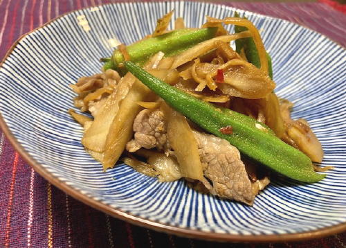 今日のキムチ料理レシピ：牛肉とオクラのキムチ煮