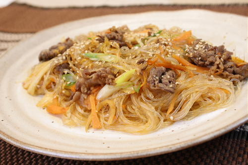 今日のキムチ料理レシピ：牛肉とキムチの春雨