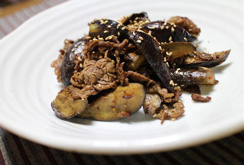 今日のキムチ料理レシピ：牛肉と茄子ピリ辛しぐれ煮