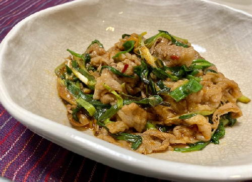 今日のキムチ料理レシピ：牛肉とねぎのピリ辛炒め