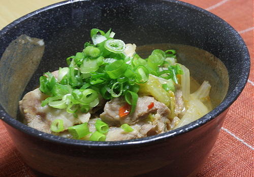 今日のキムチ料理レシピ：白菜と豚肉のピリ辛煮