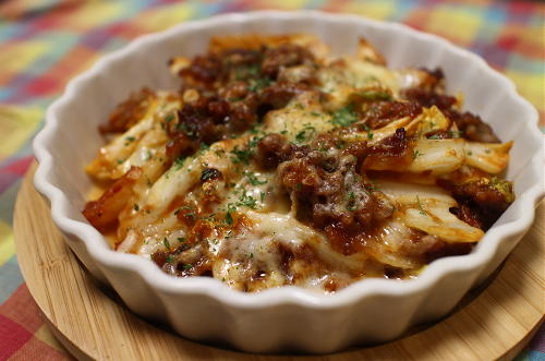 今日のキムチ料理レシピ：白菜ミートソースグラタン