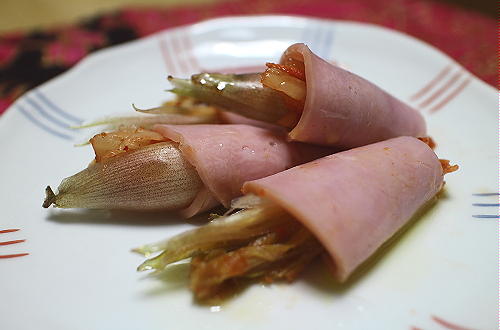 今日のキムチ料理レシピ：みょうがとキムチのハム巻き