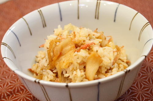 今日のキムチ料理レシピ：干しえびとキムチの混ぜご飯