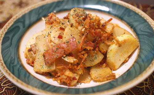 今日のキムチレシピ：ジャガイモとベーコンのキムチ炒め