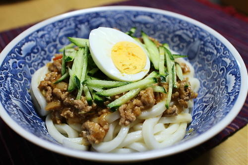 今日のキムチ料理レシピ：ピリ辛ひき肉うどん