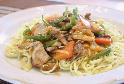 今日のキムチ料理レシピ：キムチかた焼きそば