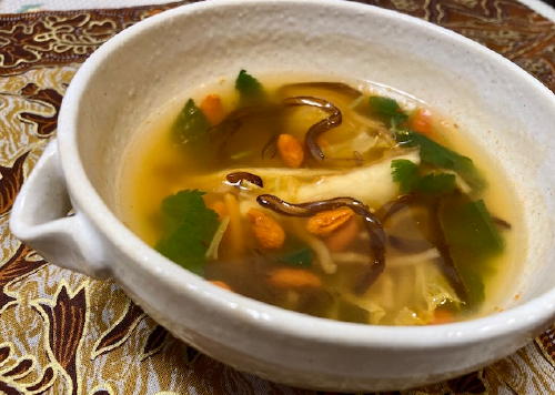 今日のキムチレシピ：きくらげと三つ葉のキムチスープ