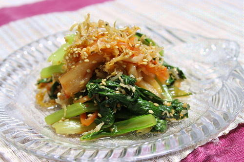 今日のキムチ料理レシピ： 小松菜のキムチドレッシング和え