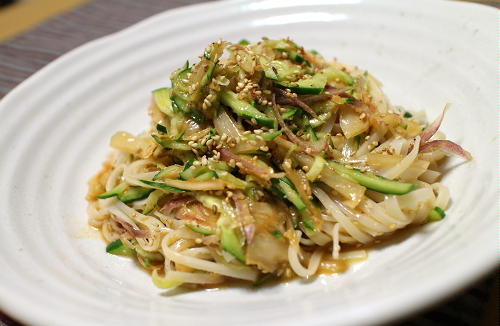 今日のキムチ料理レシピ：胡瓜とキムチの冷麦