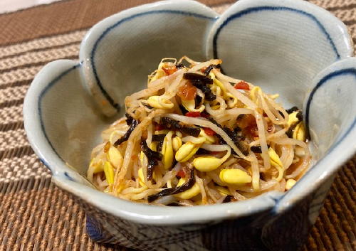 今日のキムチ料理レシピ：豆もやしのピリ辛塩昆布和え