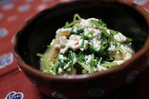 今日のキムチレシピ：豆苗のキムチ白和え