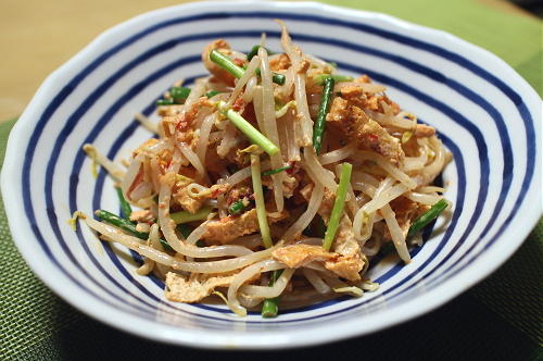 今日のキムチ料理レシピ：もやしのキムチサラダ