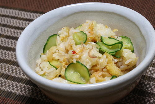 今日のキムチ料理レシピ：みょうがキムチご飯