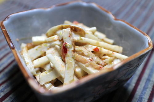 今日のキムチ料理レシピ：長芋とちくわの海苔キムチ和え