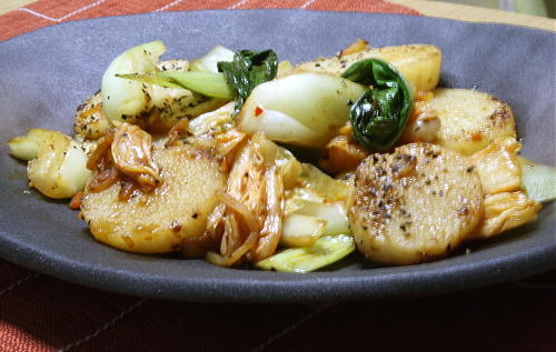 今日のキムチ料理レシピ：長芋と青梗菜のキムチ炒め