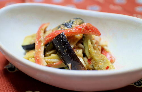 今日のキムチ料理レシピ：茄子とかにかまのキムチ胡麻和え
