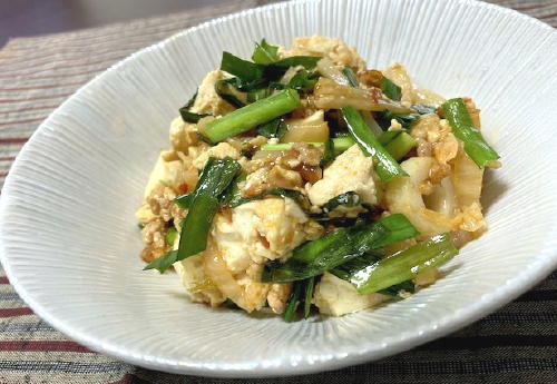 今日のキムチ料理レシピ：豆腐とちくわのキムチひき肉炒め