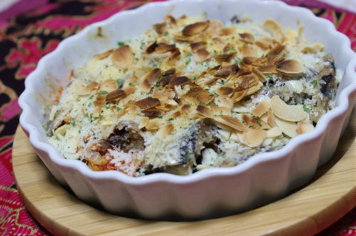 今日のキムチ料理レシピ：オイルサーディンとキムチのパン粉焼き