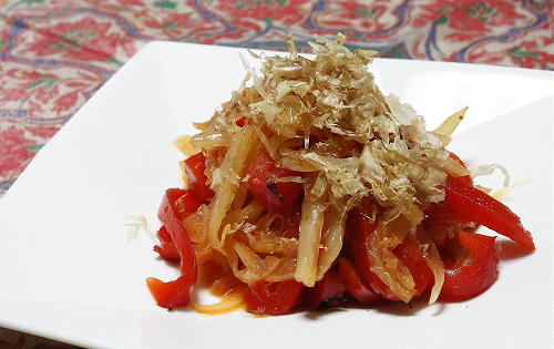 今日のキムチ料理レシピ：パプリカとキムチの焼き浸し
