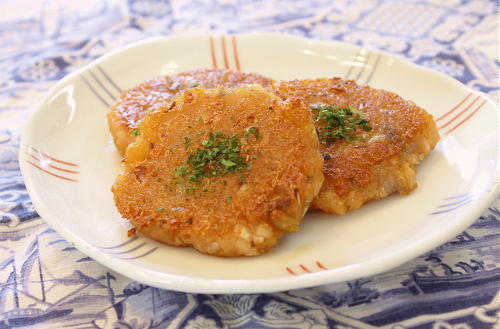 今日のキムチ料理レシピ：キムチれんこん餅