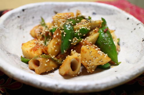 今日のキムチ料理レシピ：レンコンとピーマンの甘辛炒め