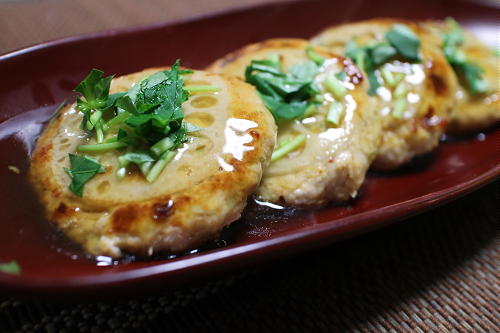 今日のキムチ料理レシピ：レンコン入りキムチつくね