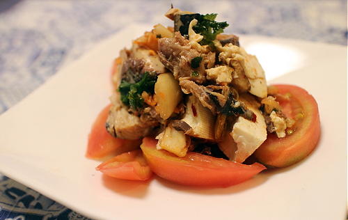 今日のキムチ料理レシピ：豆腐と鯖缶のキムチサラダ