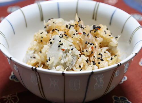 今日のキムチ料理レシピ：里芋とキムチの炊き込みご飯