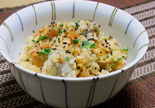 今日のキムチ料理レシピ：里芋とホタテとキムチの炊き込みご飯