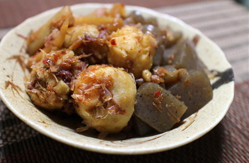 里芋と大根キムチの土佐煮レシピ