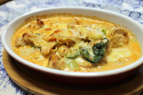 今日のキムチ料理レシピ：鶏肉と里芋のキムチグラタン