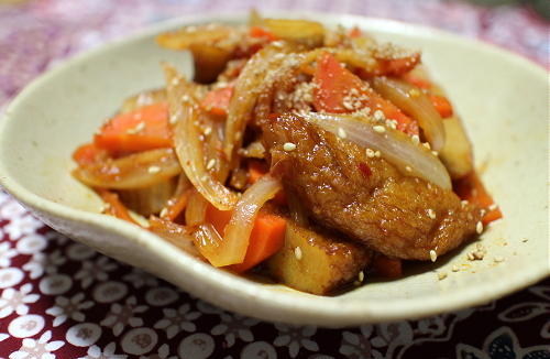 今日のキムチ料理レシピ：さつま揚げとキムチの甘辛煮