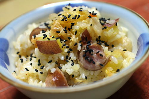 今日のキムチレシピ：サツマイモのキムチご飯